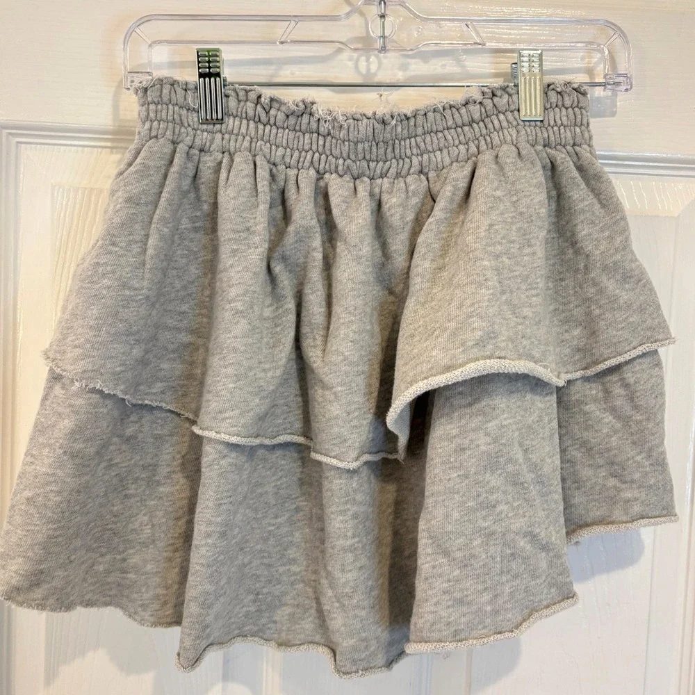 Aerie Ruffle Tiered Mini Skirt Gray Elastic Waist Athleisure Casual Womens Small - Picture 5 of 5